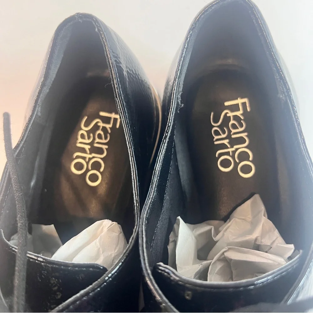 Franco Sarto Women’s Black Patent Lace-Up Oxford – Size 9M - Picture 3 of 10